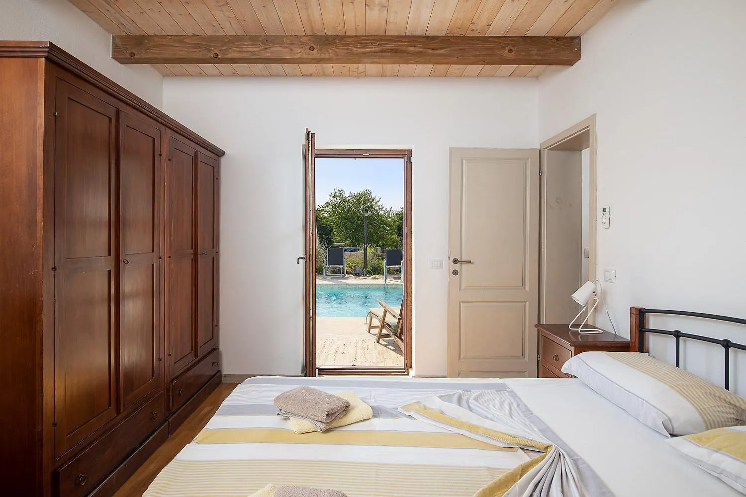 Villa Gracia Patricia Jursici