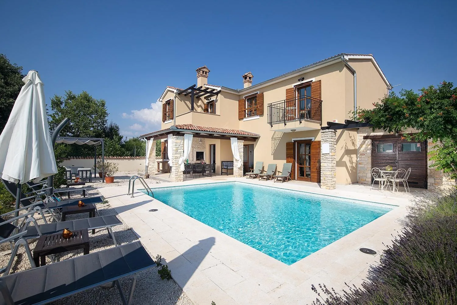 Villa Gracia Patricia Jursici 0*,  Croatia